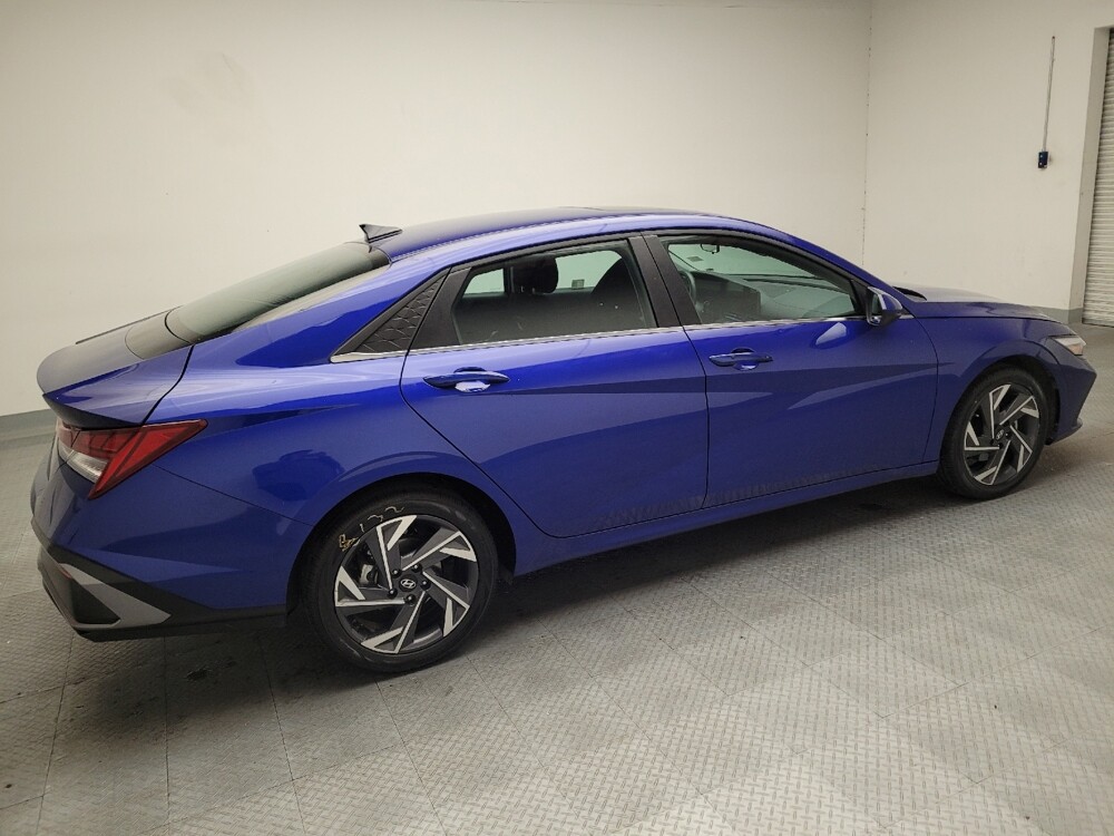 2025 Hyundai Elantra in Downey, CA 90241 - 18145475 10