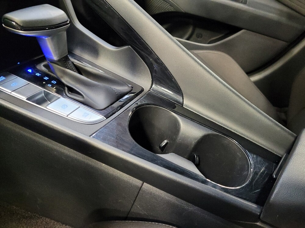 2025 Hyundai Elantra in Downey, CA 90241 - 18145475 26