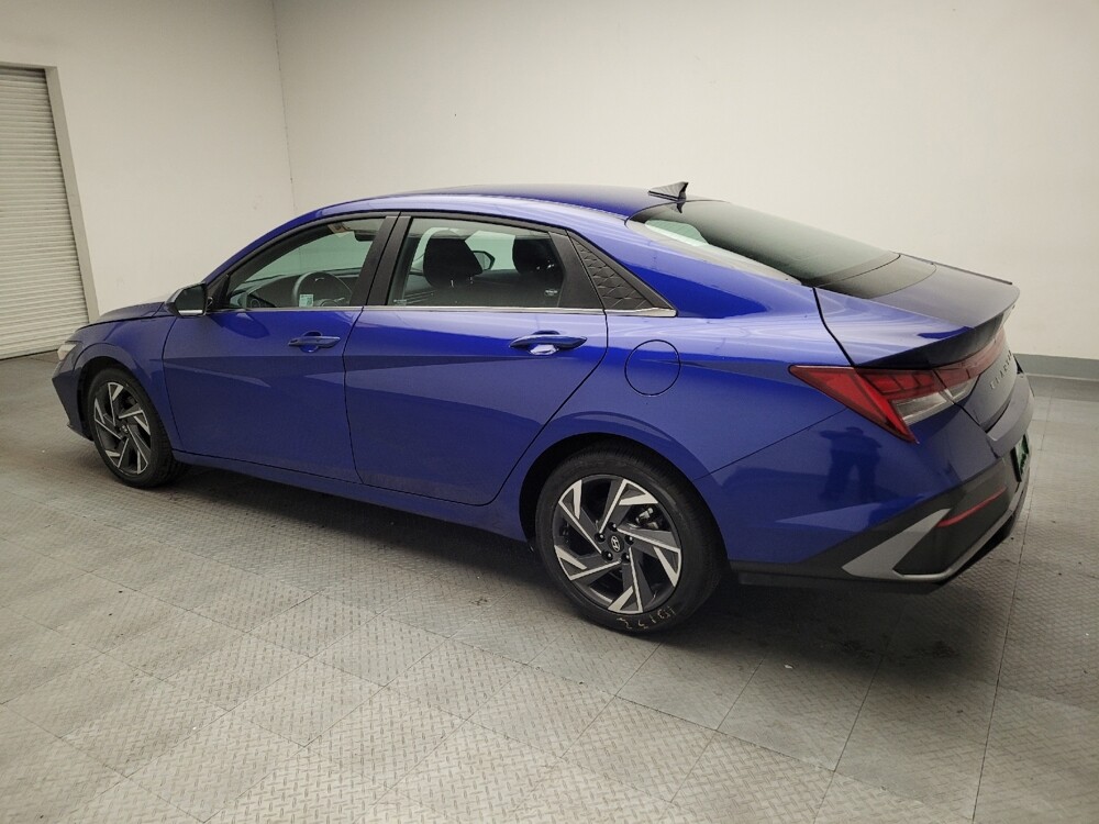 2025 Hyundai Elantra in Downey, CA 90241 - 18145475 3