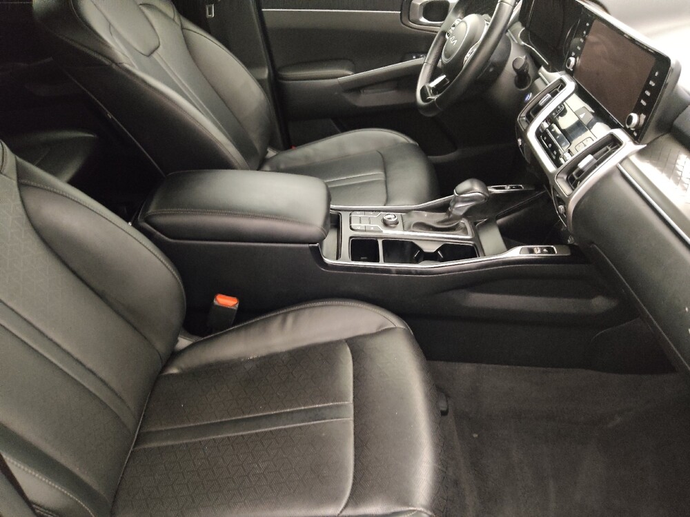 2022 Kia Sorento in Tampa, FL 33612 - 18145478 21