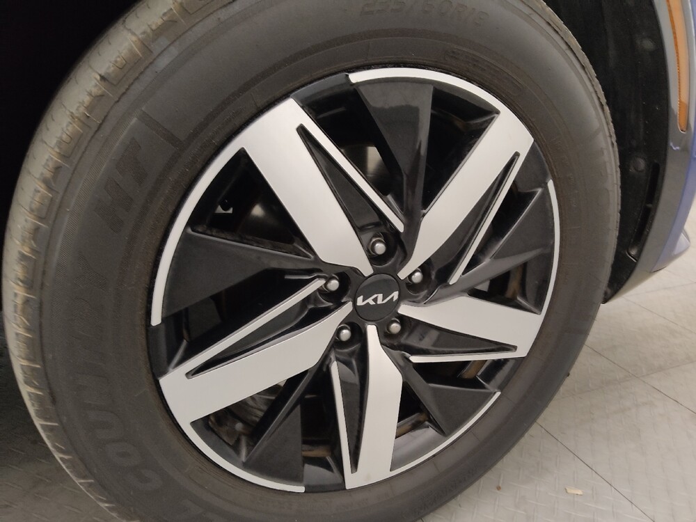 2022 Kia Sorento in Tampa, FL 33612 - 18145478 31