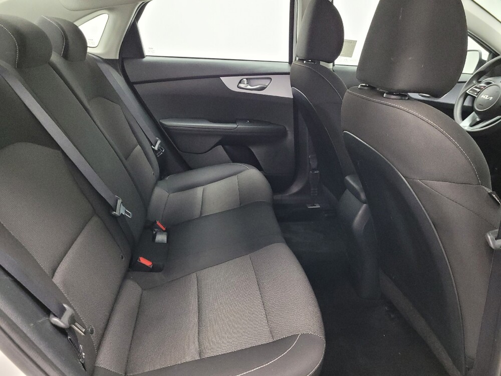 2024 Kia Forte in Las Vegas, NV 89104 - 18145487 19