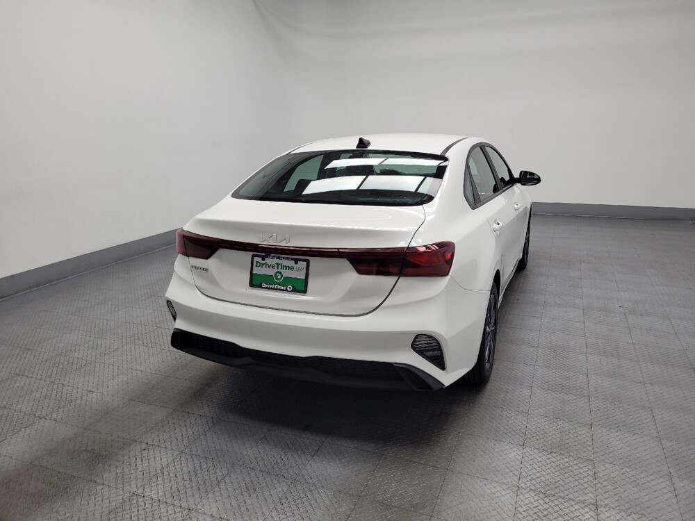2024 Kia Forte in Las Vegas, NV 89104 - 18145487 7