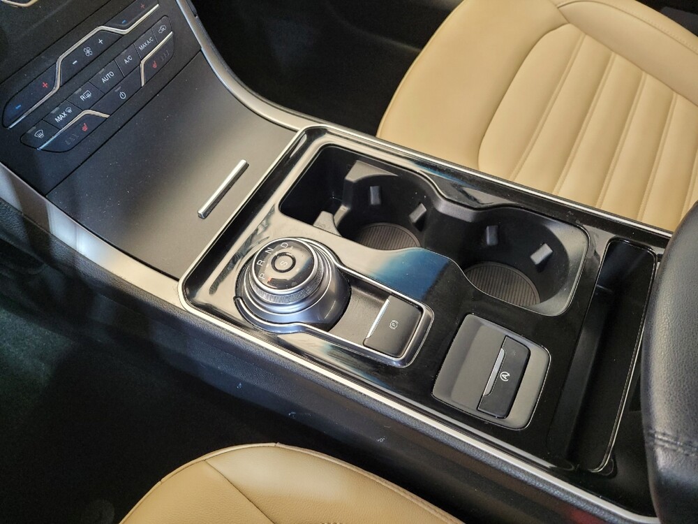 2020 Ford Edge in Maple Heights, OH 44137 - 18145492 26