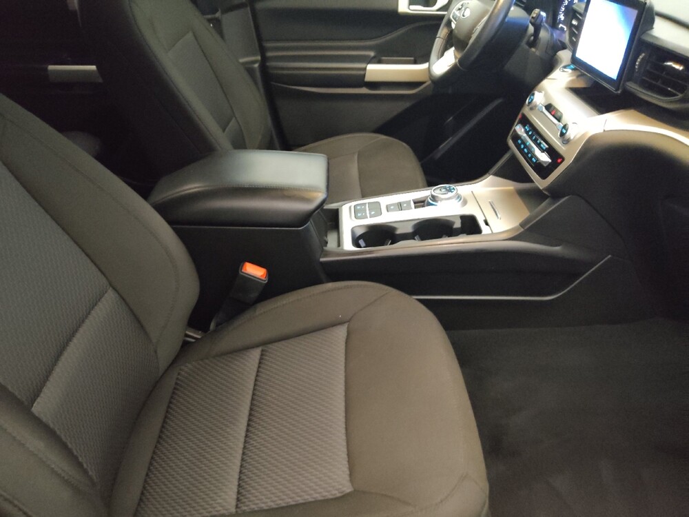2022 Ford Explorer in Lakeland, FL 33815 - 18145495 21