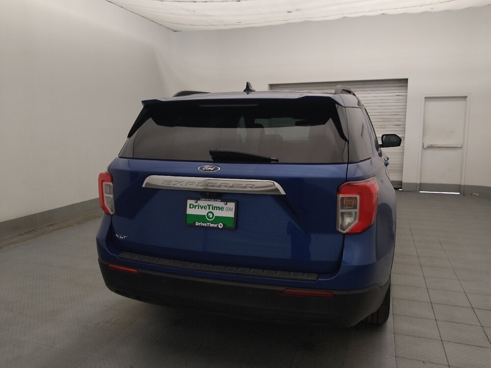 2022 Ford Explorer in Lakeland, FL 33815 - 18145495 7