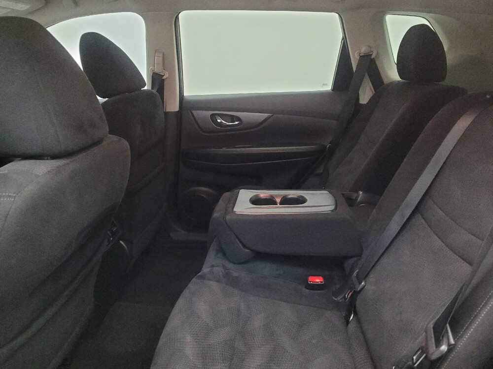 2016 Nissan Rogue in Maple Heights, OH 44137 - 18145502 18