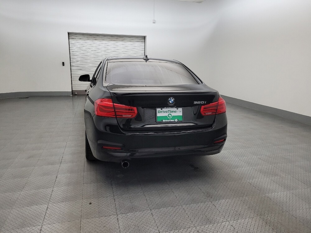 2018 BMW 320i in Chandler, AZ 85225 - 18145503 6