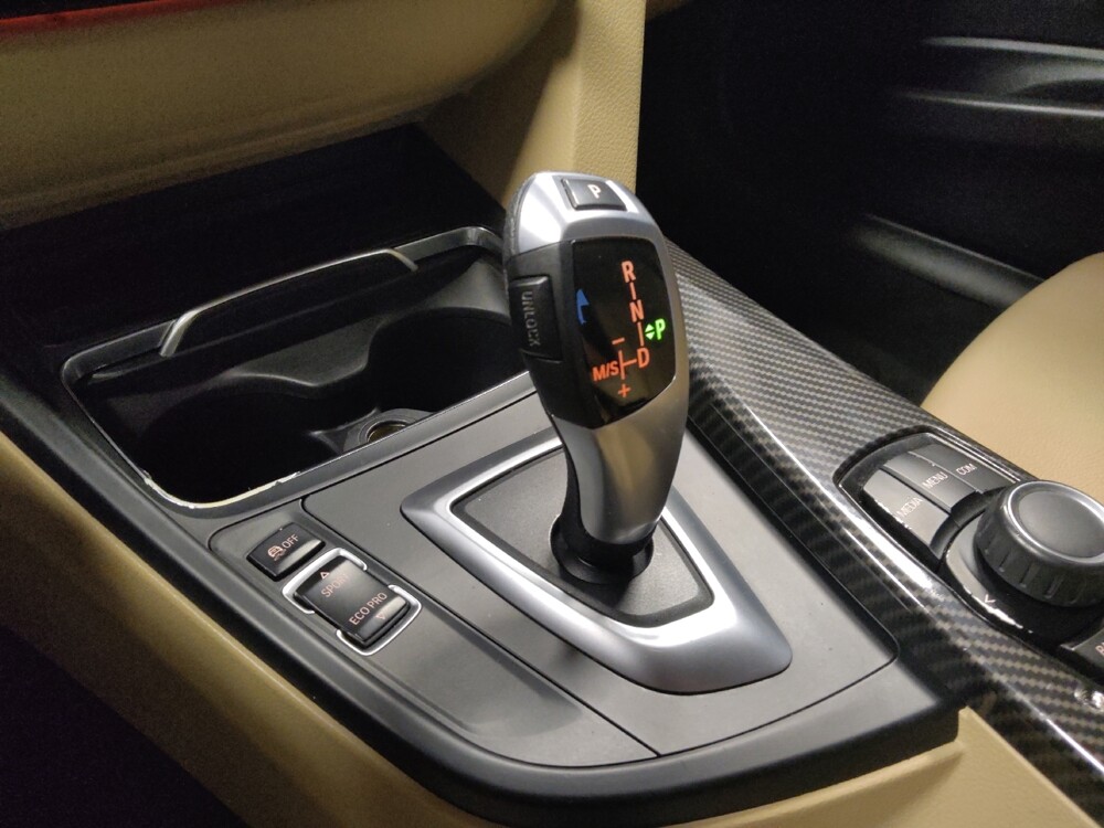 2018 BMW 320i in Chandler, AZ 85225 - 18145503 26