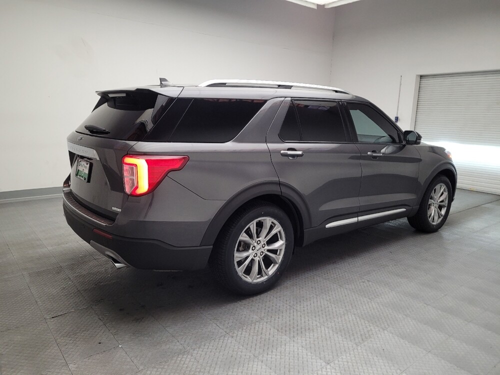 2020 Ford Explorer in Fresno, CA 93726 - 18145506 10