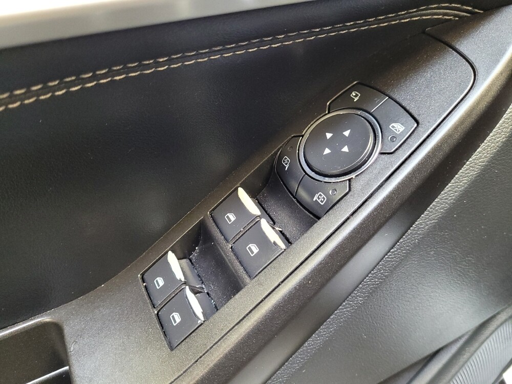 2020 Ford Explorer in Fresno, CA 93726 - 18145506 27