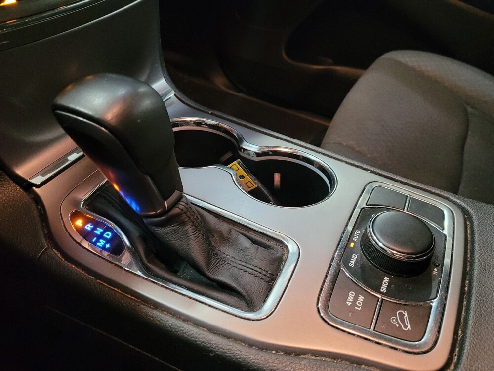 2019 Jeep Grand Cherokee in Pittsburgh, PA 15236 - 18145512 26