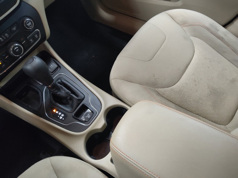 2021 Jeep Cherokee in Fort Worth, TX 76116 - 18145528 26