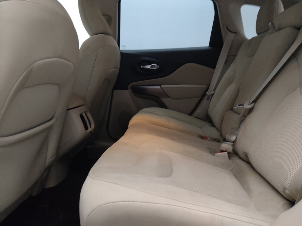 2021 Jeep Cherokee in Fort Worth, TX 76116 - 18145528 18
