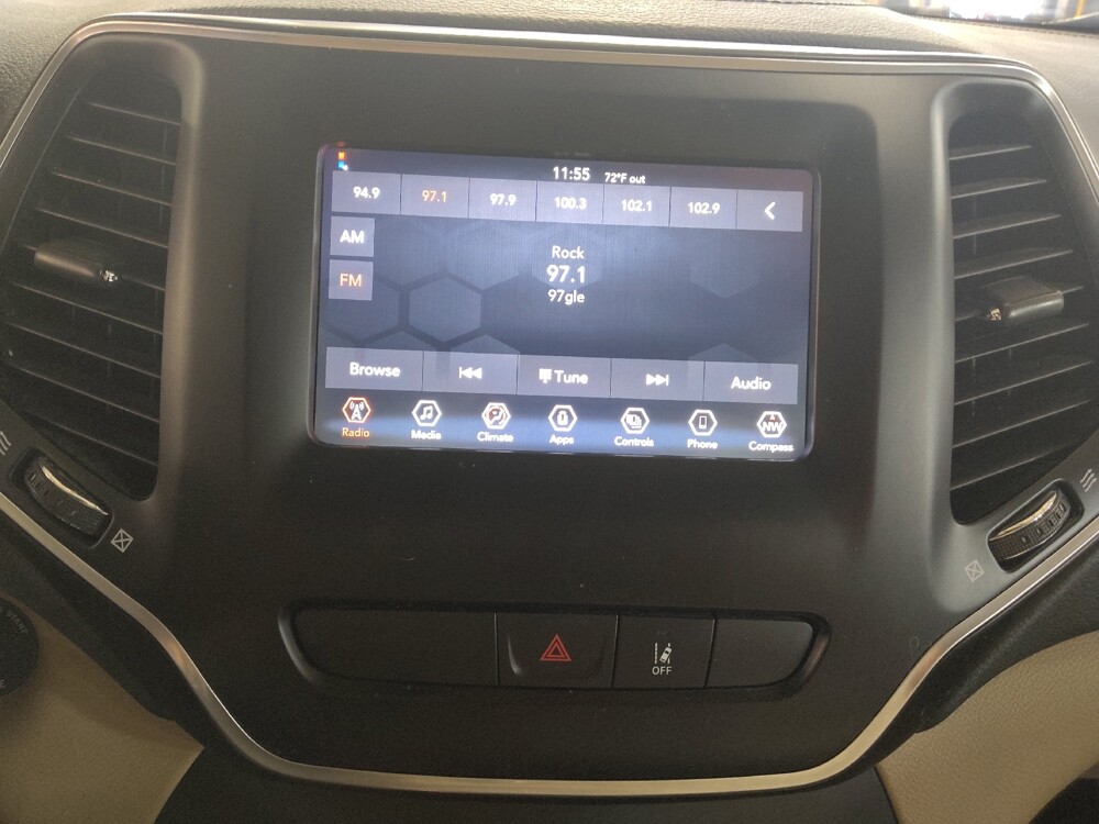 2021 Jeep Cherokee in Fort Worth, TX 76116 - 18145528 25
