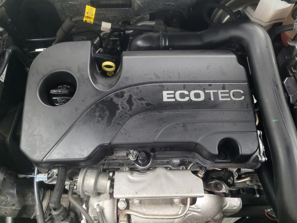 2022 Chevrolet Equinox in Indianapolis, IN 46222 - 18145529 30