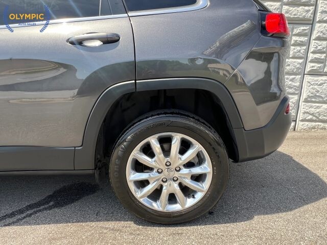 2016 Jeep Cherokee in Decatur, GA 30032 - 18145563 10