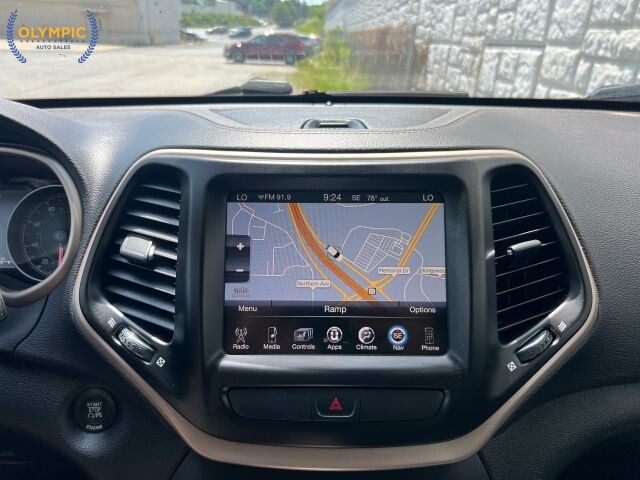 2016 Jeep Cherokee in Decatur, GA 30032 - 18145563 30