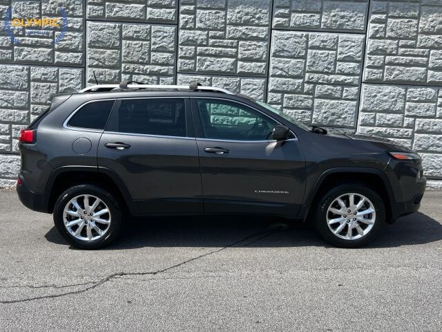 2016 Jeep Cherokee in Decatur, GA 30032 - 18145563 8