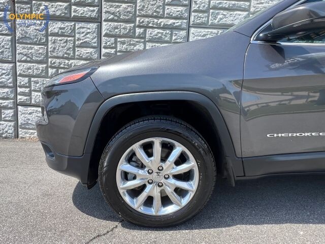 2016 Jeep Cherokee in Decatur, GA 30032 - 18145563 9