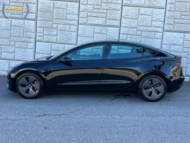 2023 Tesla Model 3 in Decatur, GA 30032 - 18145564 7