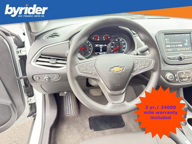 2018 Chevrolet Malibu in Conway, AR 72032 - 18145566 8