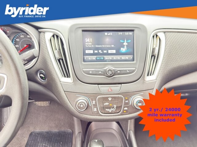 2018 Chevrolet Malibu in Conway, AR 72032 - 18145566 9