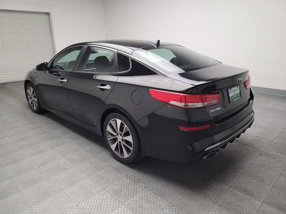 2019 Kia Optima in Riverside, CA 92504 - 18145581 5