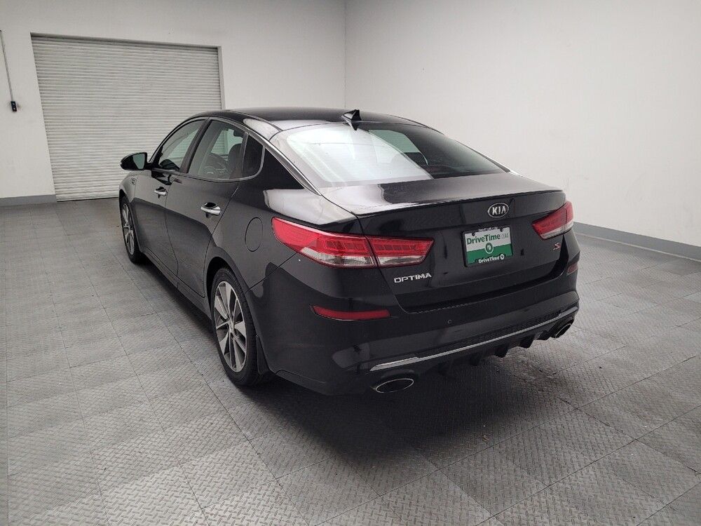 2019 Kia Optima in Riverside, CA 92504 - 18145581 6