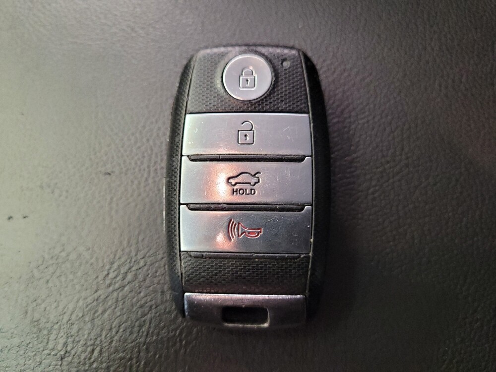 2019 Kia Optima in Riverside, CA 92504 - 18145581 32