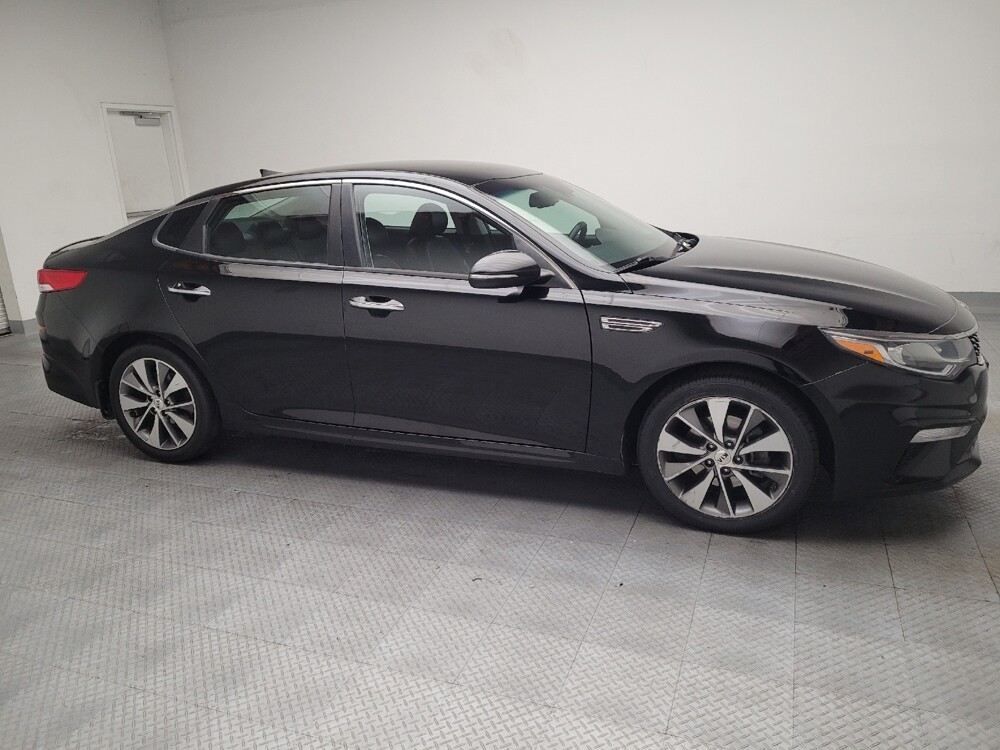 2019 Kia Optima in Riverside, CA 92504 - 18145581 11