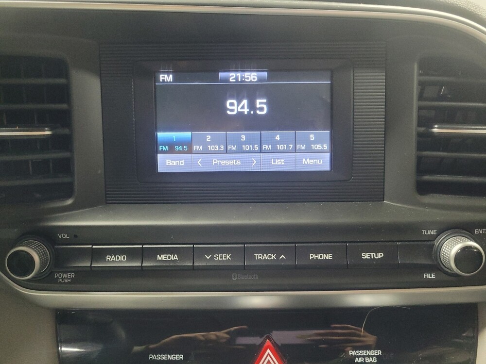 2019 Hyundai Elantra in Marietta, GA 30062 - 18145582 25