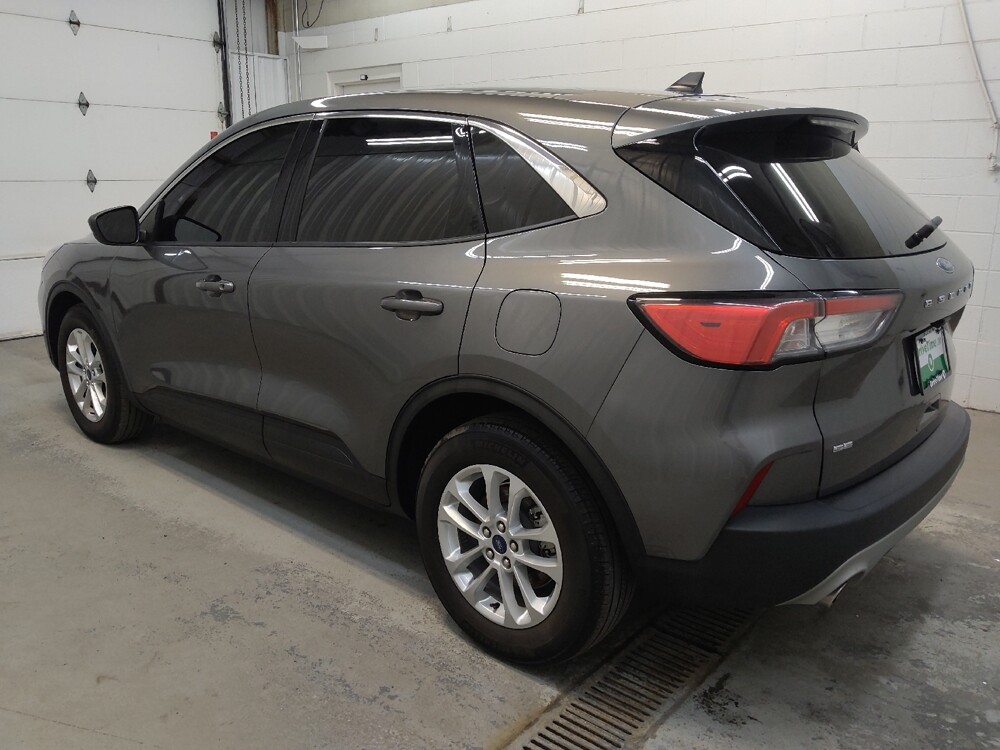 2022 Ford Escape in Fairfield, OH 45014 - 18145584 3