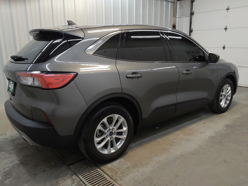 2022 Ford Escape in Fairfield, OH 45014 - 18145584 10