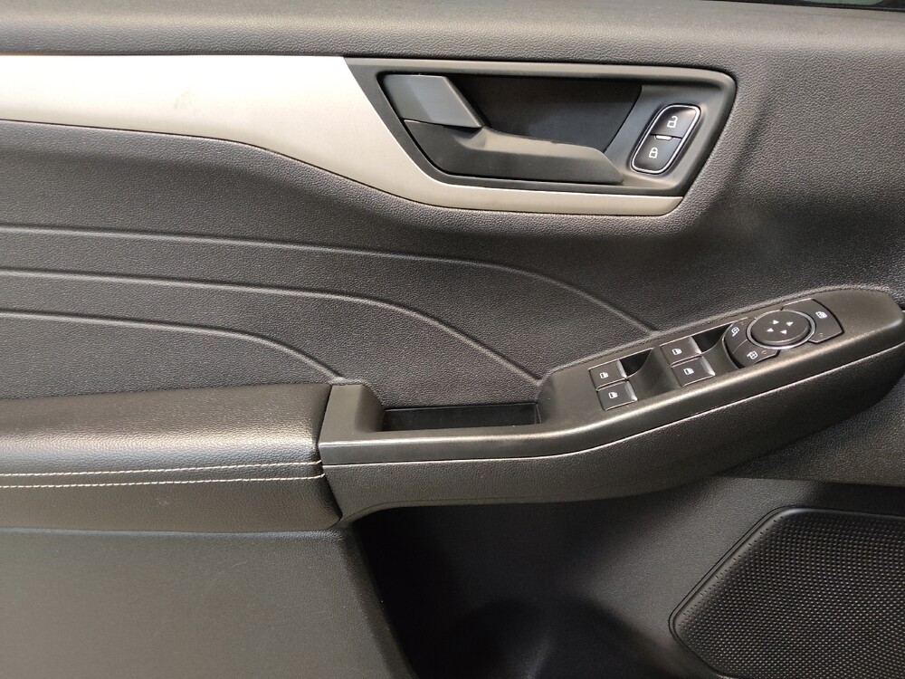 2022 Ford Escape in Fairfield, OH 45014 - 18145584 27