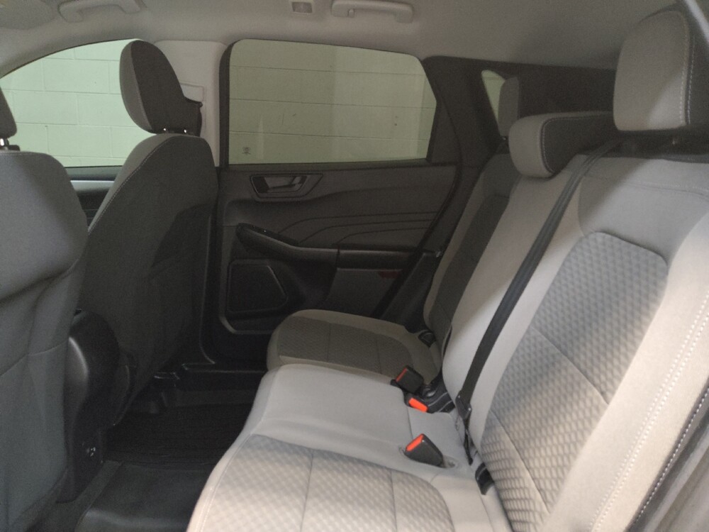 2022 Ford Escape in Fairfield, OH 45014 - 18145584 18