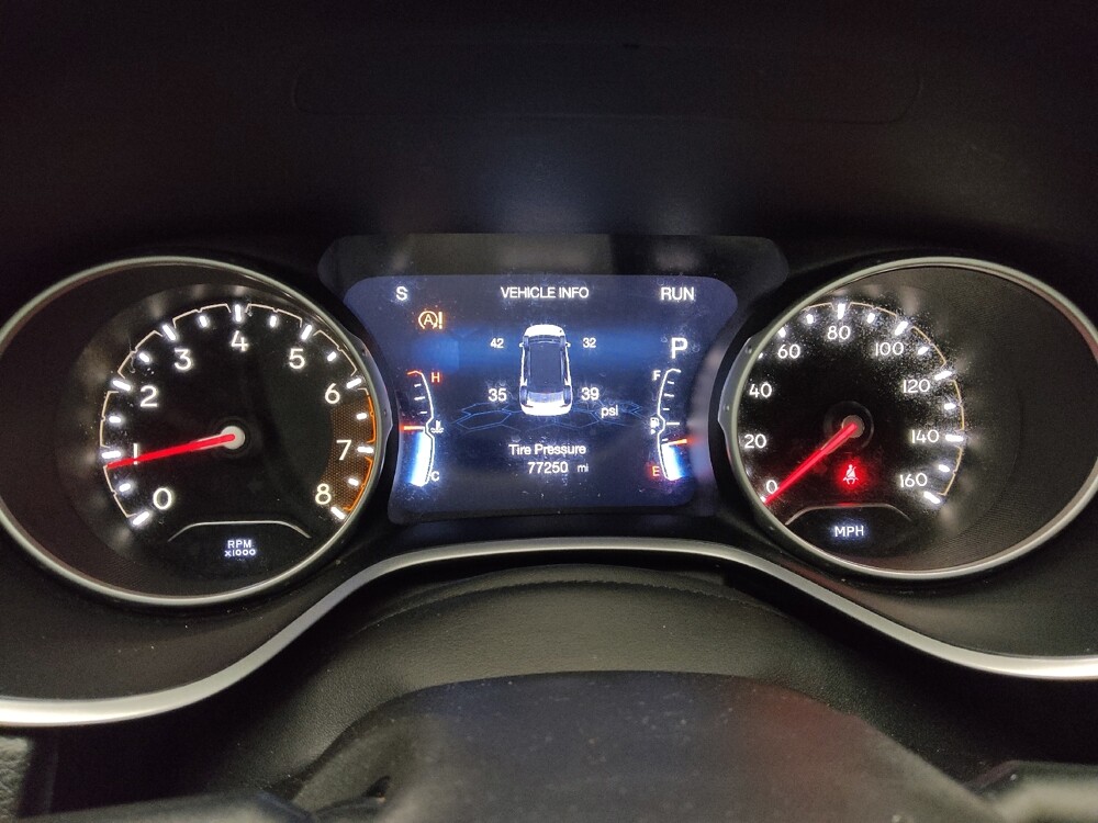 2018 Jeep Compass in Union City, GA 30291 - 18145591 23