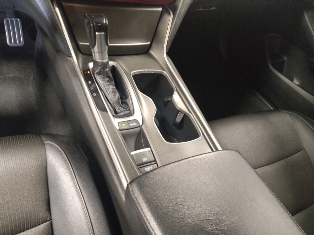 2018 Honda Accord in Marietta, GA 30062 - 18145604 26