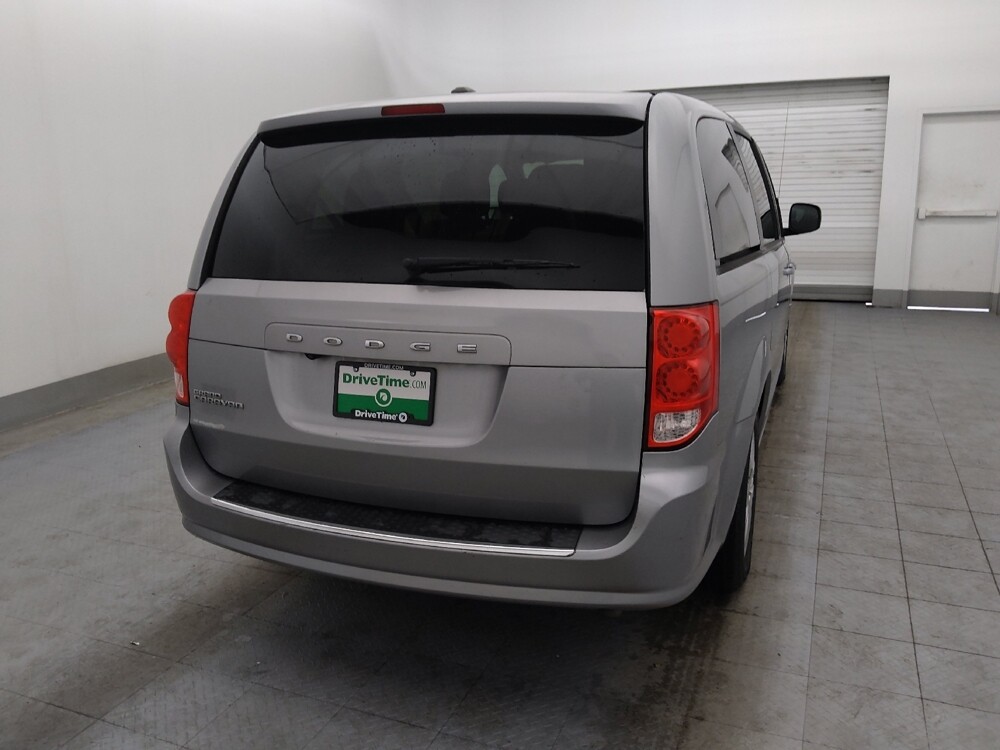 2018 Dodge Grand Caravan in Morrow, GA 30260 - 18145631 7