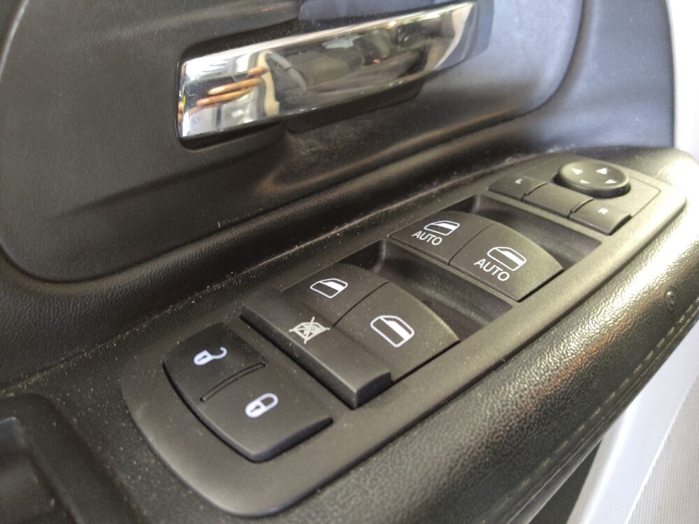 2018 Dodge Grand Caravan in Morrow, GA 30260 - 18145631 27