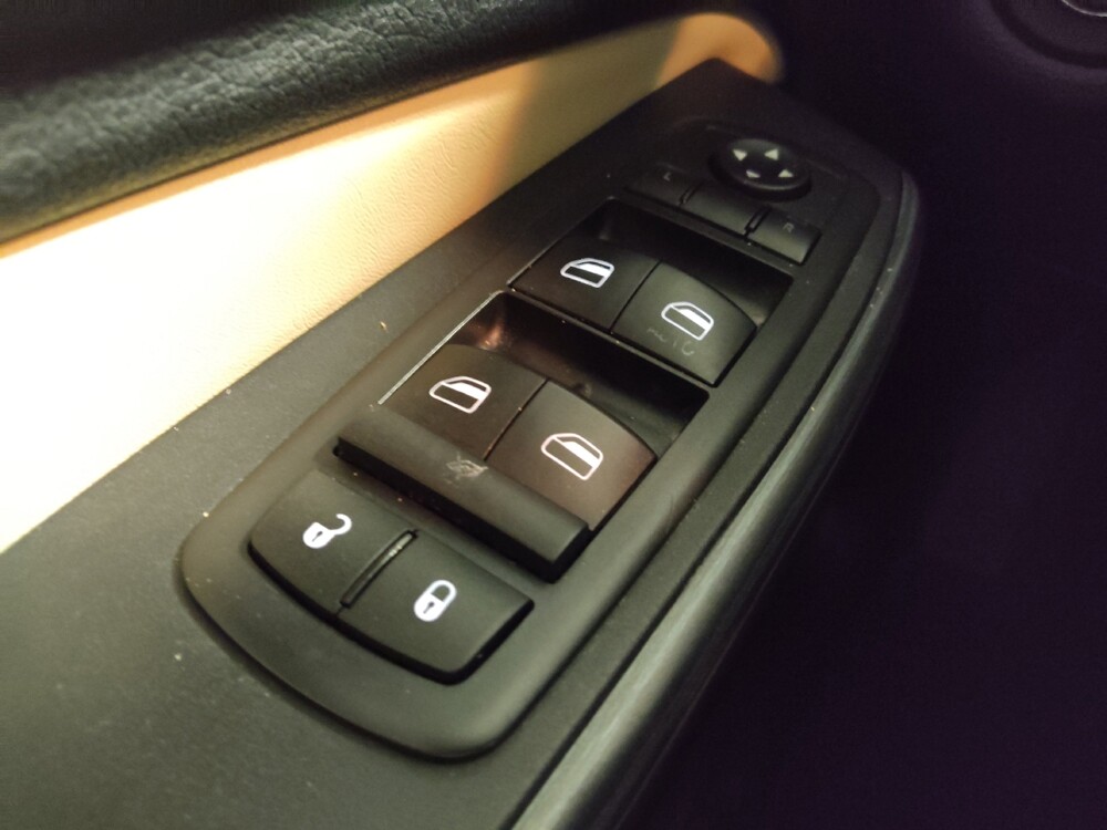 2016 Jeep Cherokee in Tallahassee, FL 32304 - 18145643 27