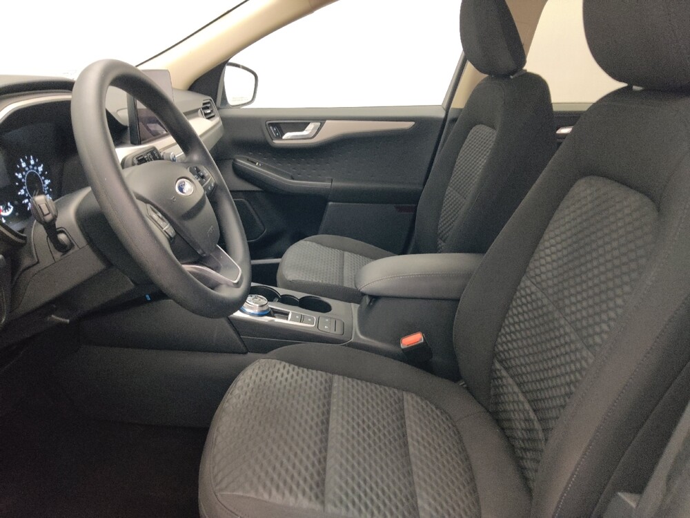 2020 Ford Escape in Kissimmee, FL 34744 - 18145666 17