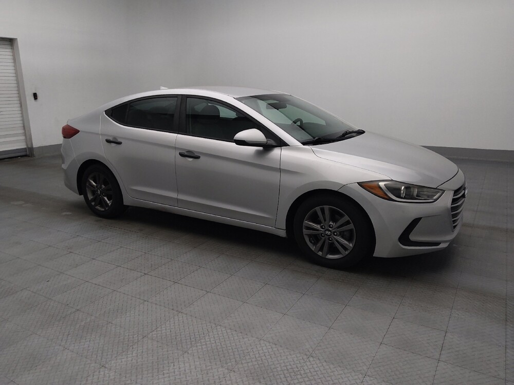 2017 Hyundai Elantra in Gainesville, FL 32609 - 18145673 11