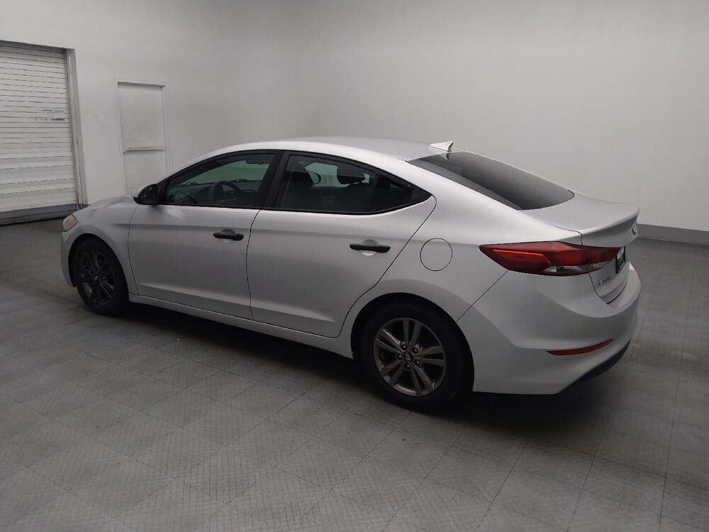 2017 Hyundai Elantra in Gainesville, FL 32609 - 18145673 3