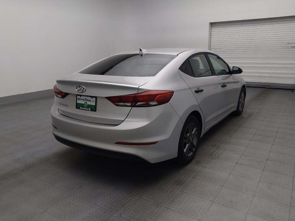 2017 Hyundai Elantra in Gainesville, FL 32609 - 18145673 9