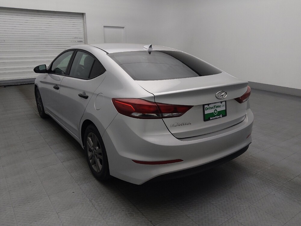 2017 Hyundai Elantra in Gainesville, FL 32609 - 18145673 5