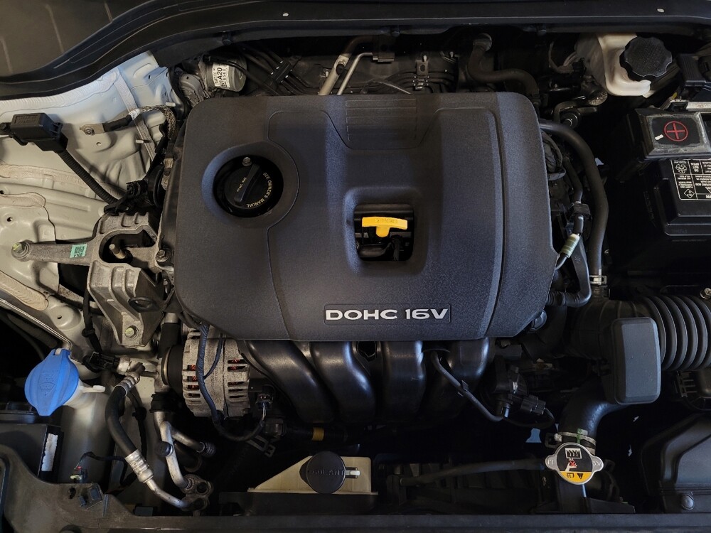 2017 Hyundai Elantra in Gainesville, FL 32609 - 18145673 30