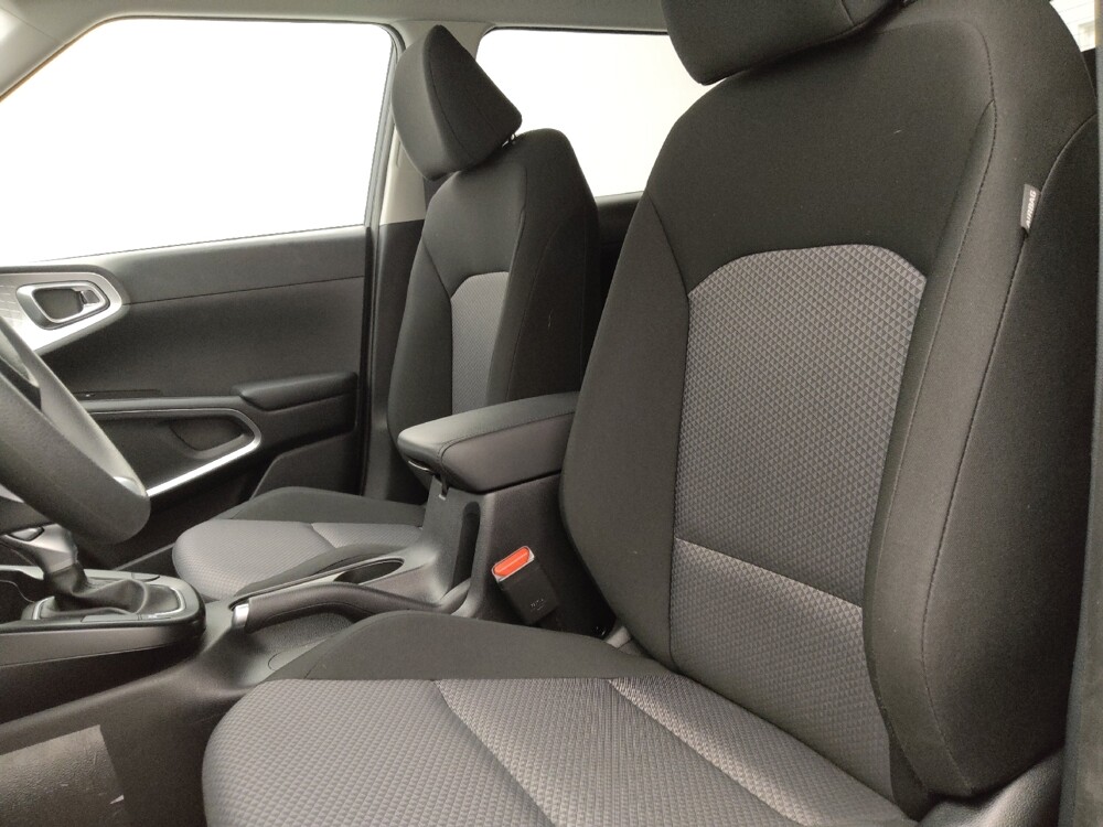 2025 Kia Soul in Charlotte, NC 28213 - 18145687 17
