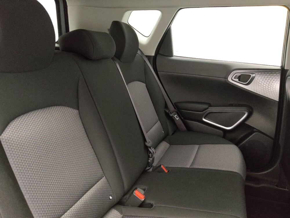 2025 Kia Soul in Charlotte, NC 28213 - 18145687 19