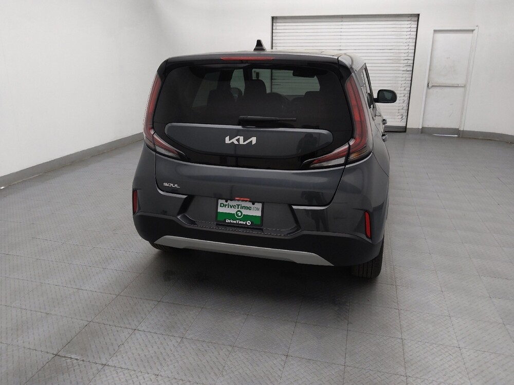 2025 Kia Soul in Charlotte, NC 28213 - 18145687 7
